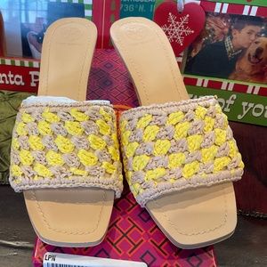 TORY BURCH Crochet  Raffia Kitten Heel in pancake/calendula,BNIB,MSRP$298